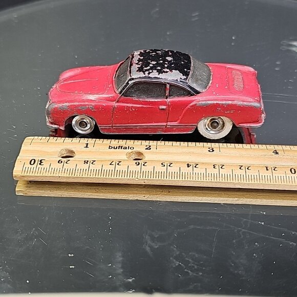 Dinky Toys Volkswagen Karmann Ghia Sports Car Missing Front Wheel Rubber - Picture 8 of 8